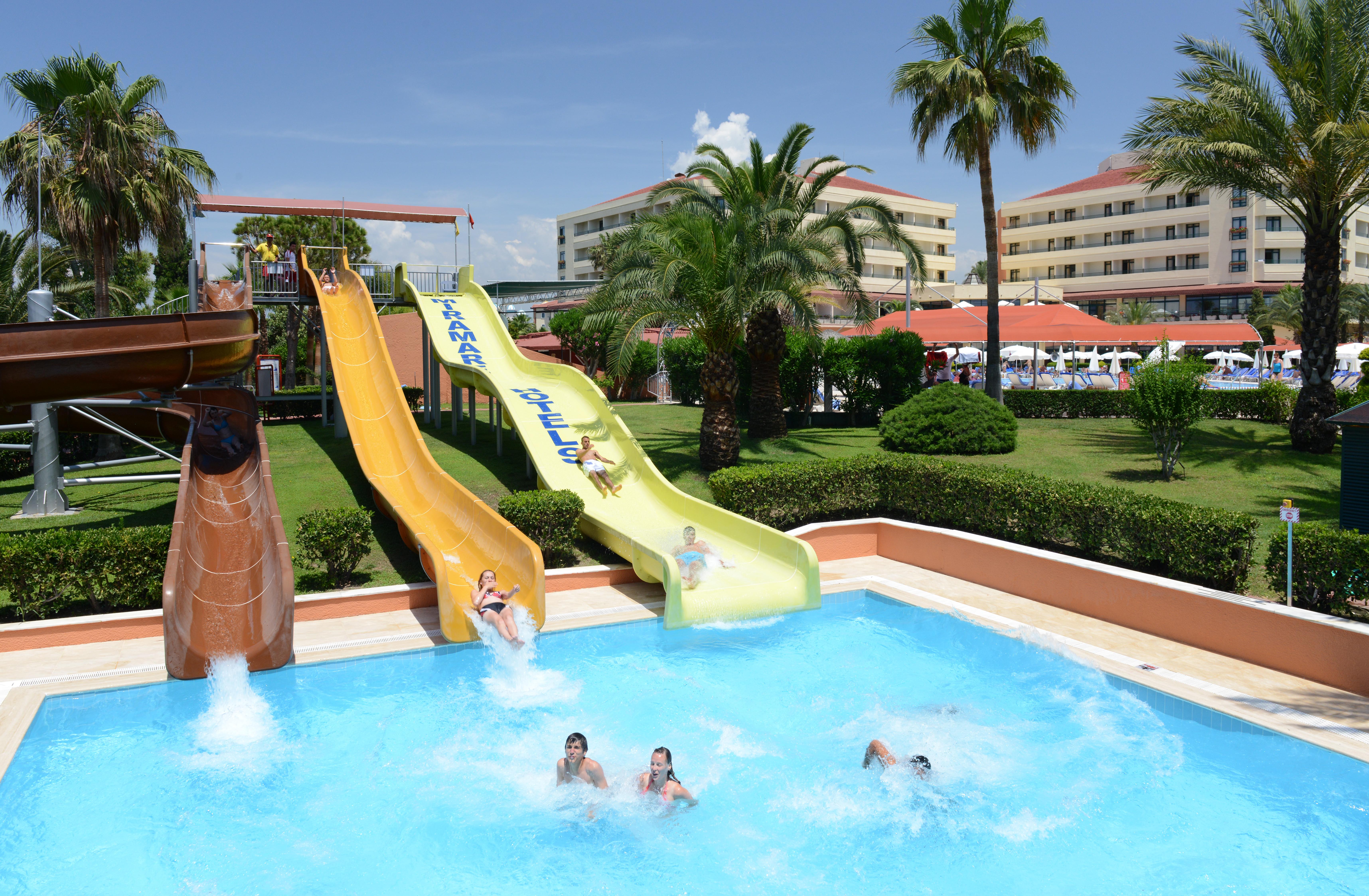 Miramare Beach Hotel Side Exterior foto